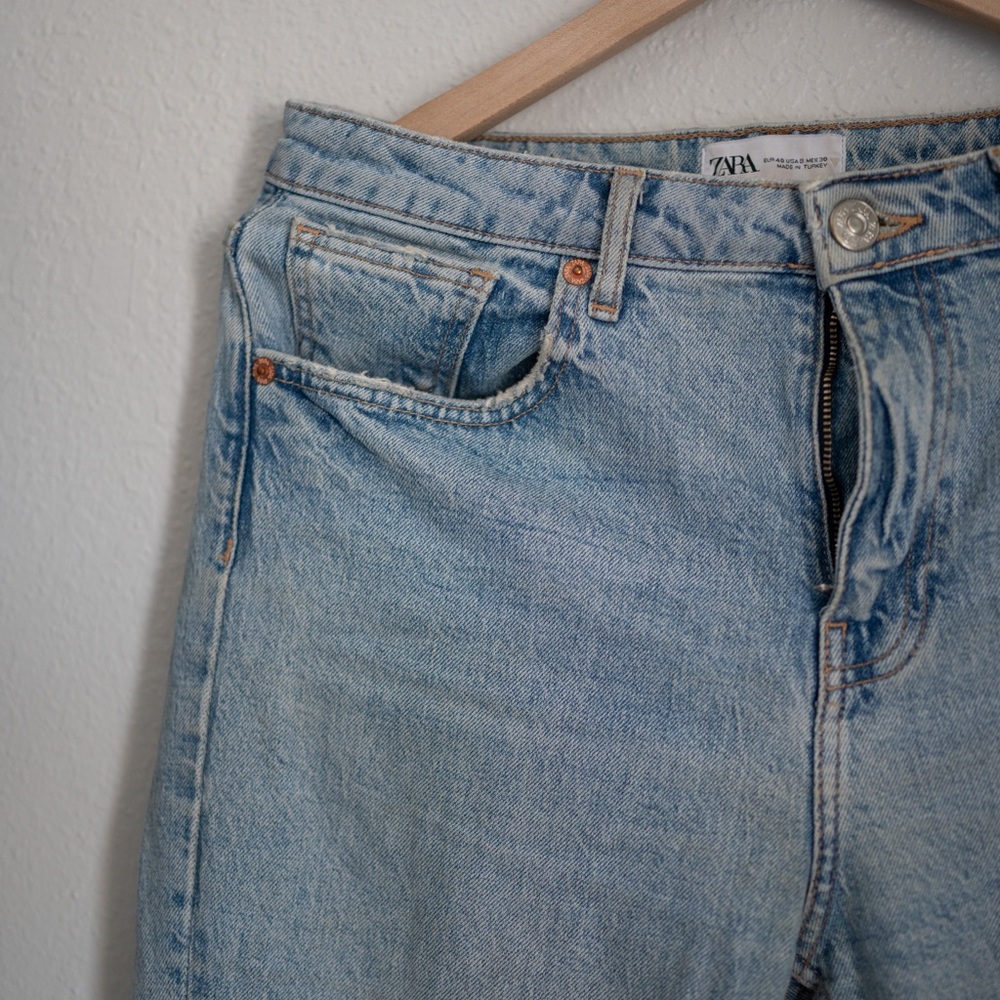 ZARA Light Washed Jeans